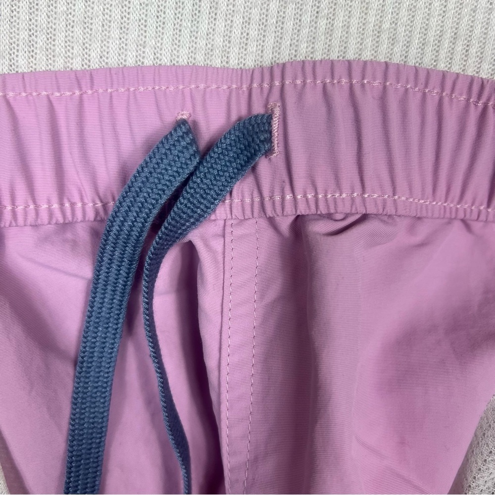 NWT Patagonia Women LARGE Barely Baggies Shorts 2.5” Outdoor Hiking Quick Dry - Picture 10 of 15